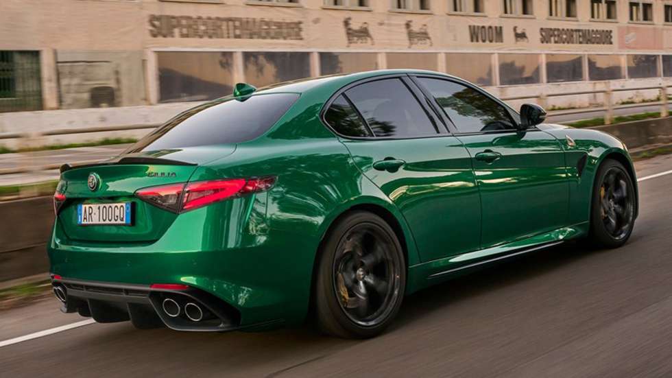 Οι νέες Alfa Romeo Giulia και Stelvio ίσως δεν είναι μόνο ηλεκτρικές!